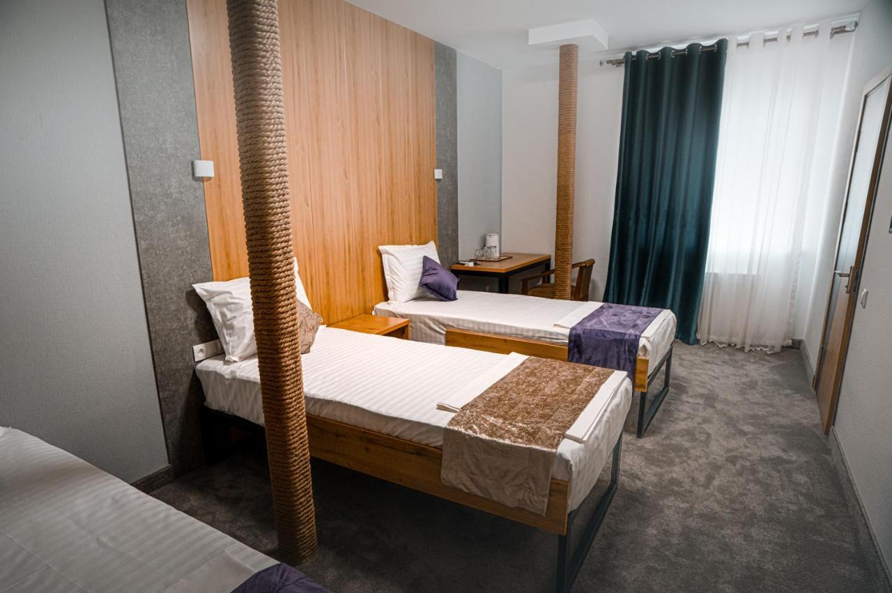 Demure Hotel Ташкент Екстер'єр фото