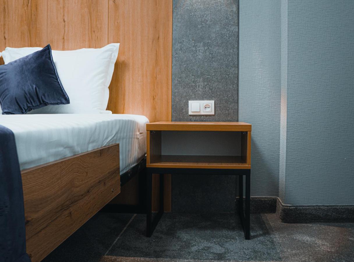 Demure Hotel Ташкент Екстер'єр фото