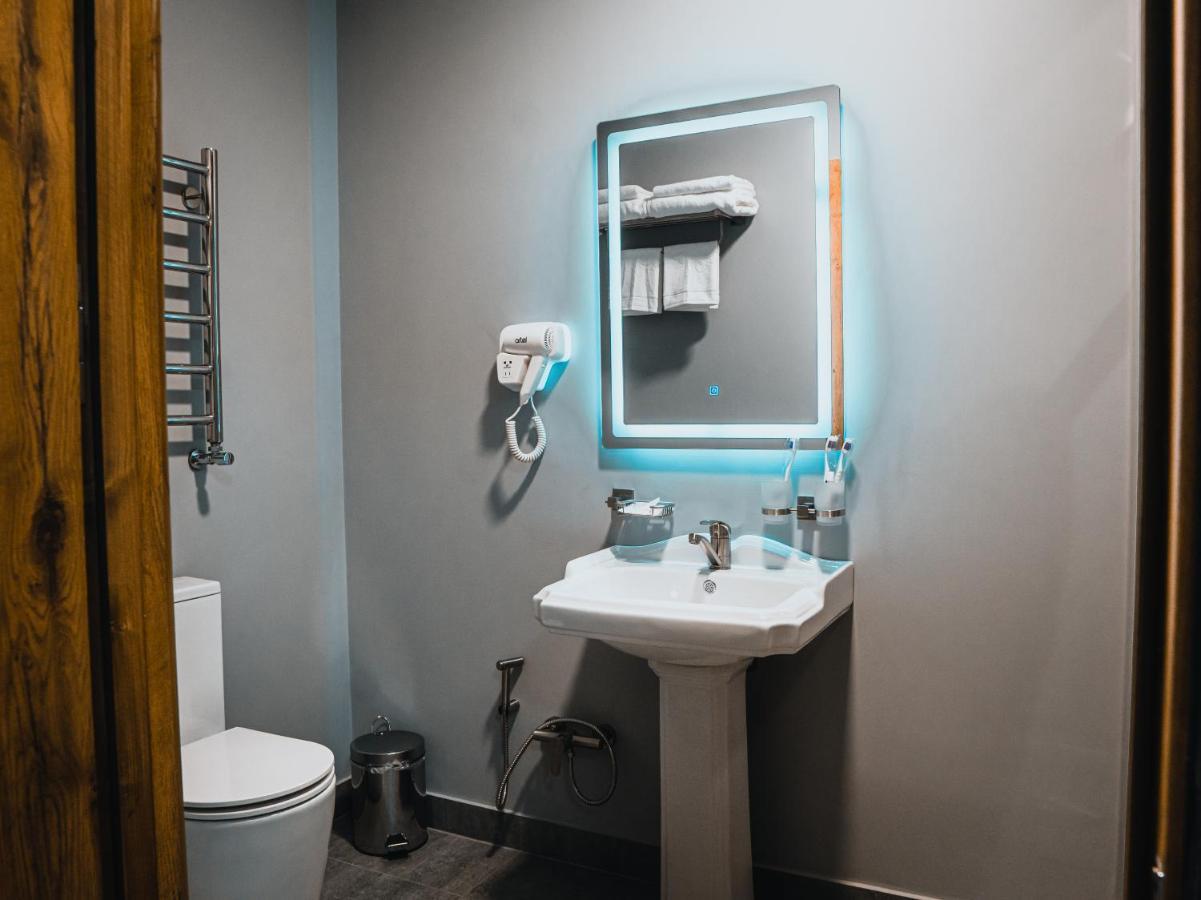 Demure Hotel Ташкент Екстер'єр фото