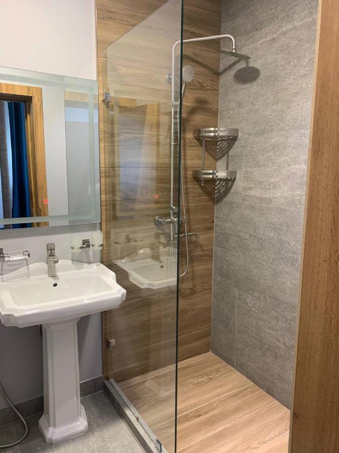 Demure Hotel Ташкент Екстер'єр фото
