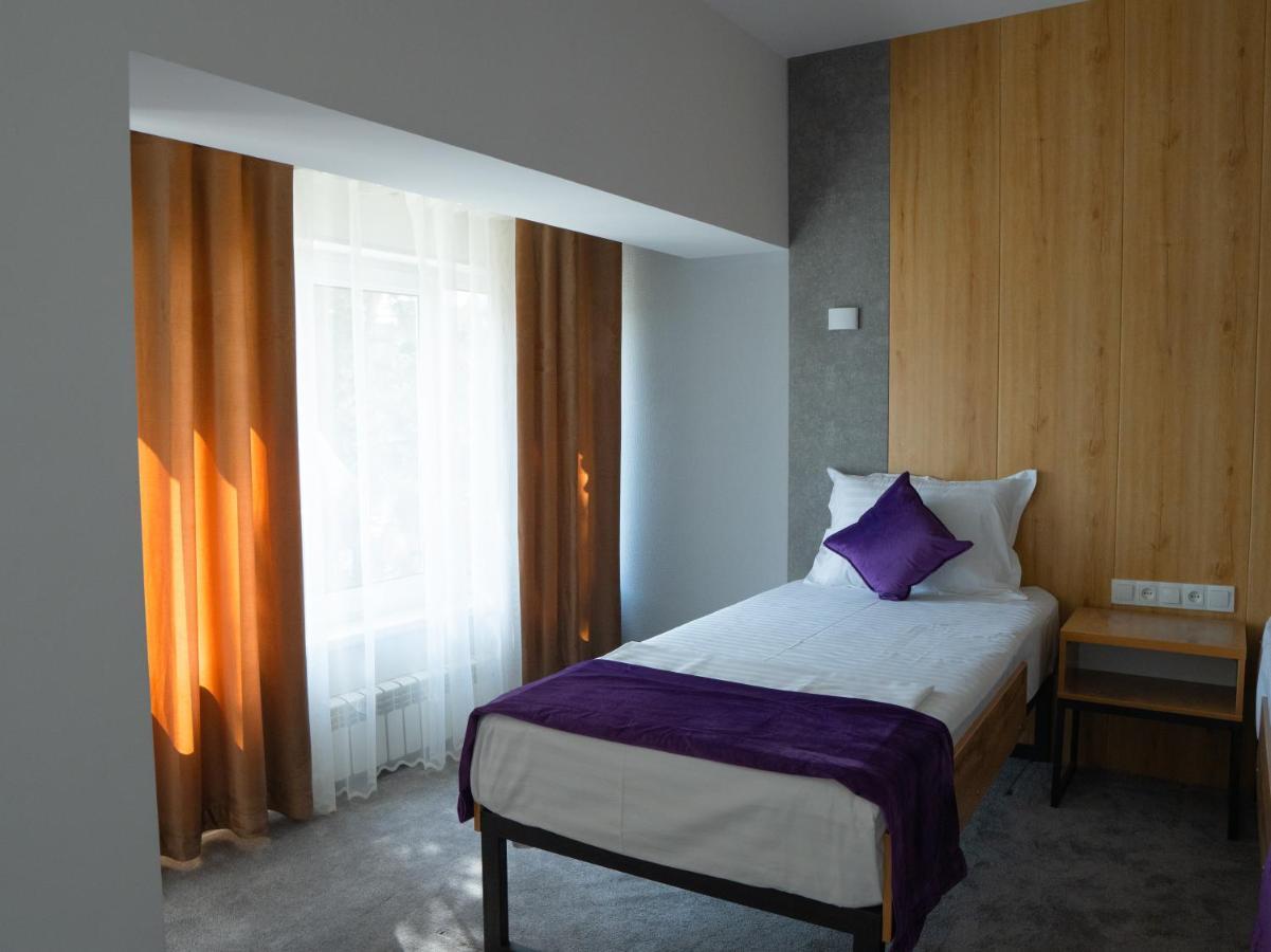 Demure Hotel Ташкент Екстер'єр фото