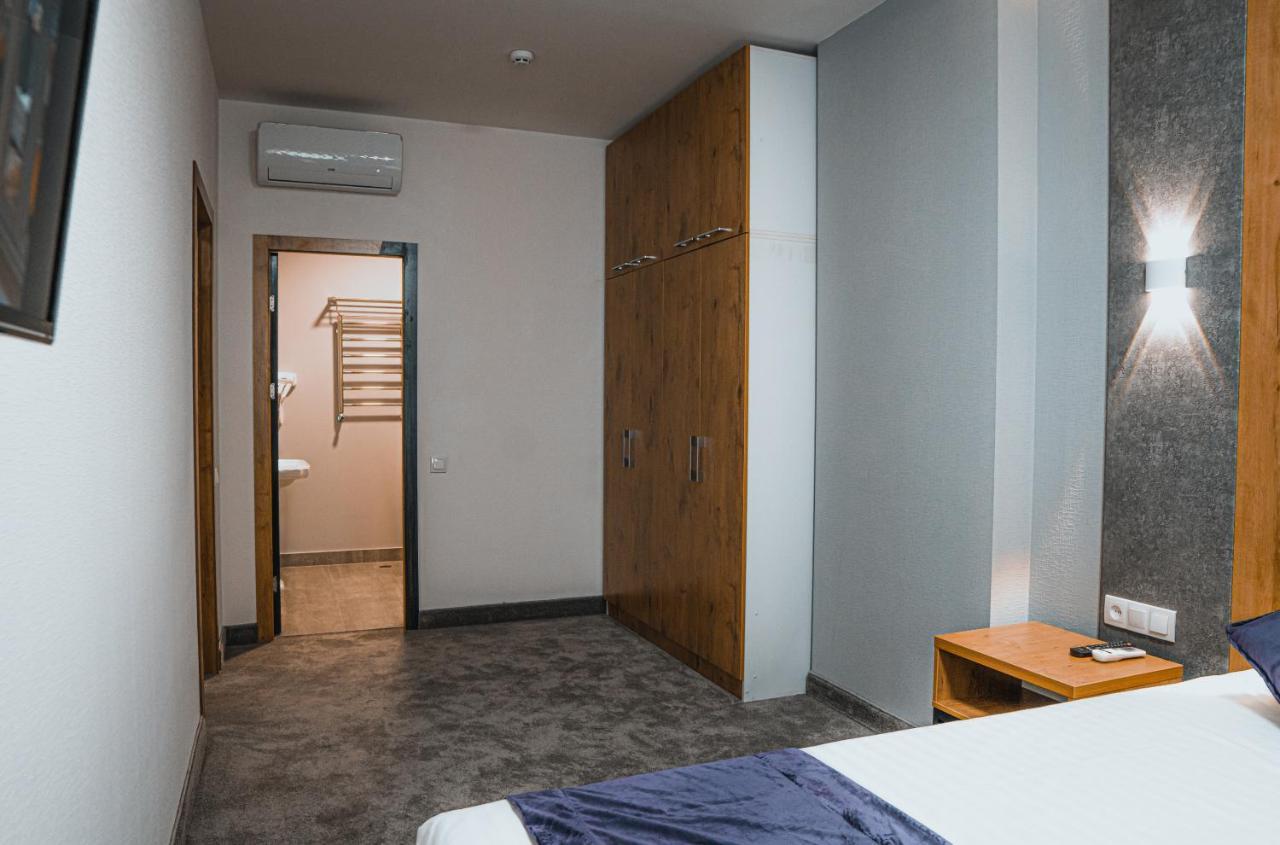 Demure Hotel Ташкент Екстер'єр фото